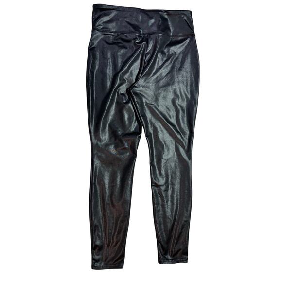 Wild Fable Size Medium Women's High Waisted Faux Leather Ankle Legging 7/8 Capri - Picture 2 of 6